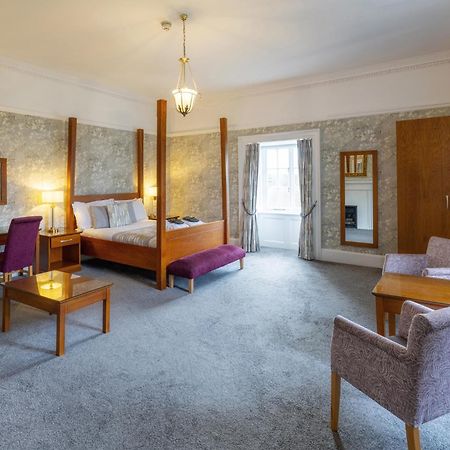 Hazlewood Castle & Spa Tadcaster Buitenkant foto