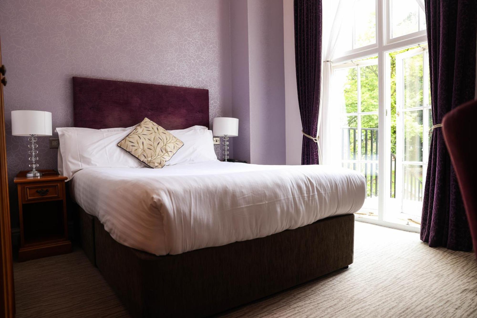 Hazlewood Castle & Spa Tadcaster Buitenkant foto