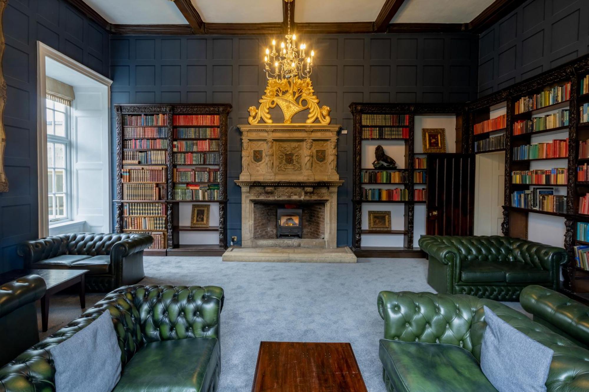 Hazlewood Castle & Spa Tadcaster Buitenkant foto