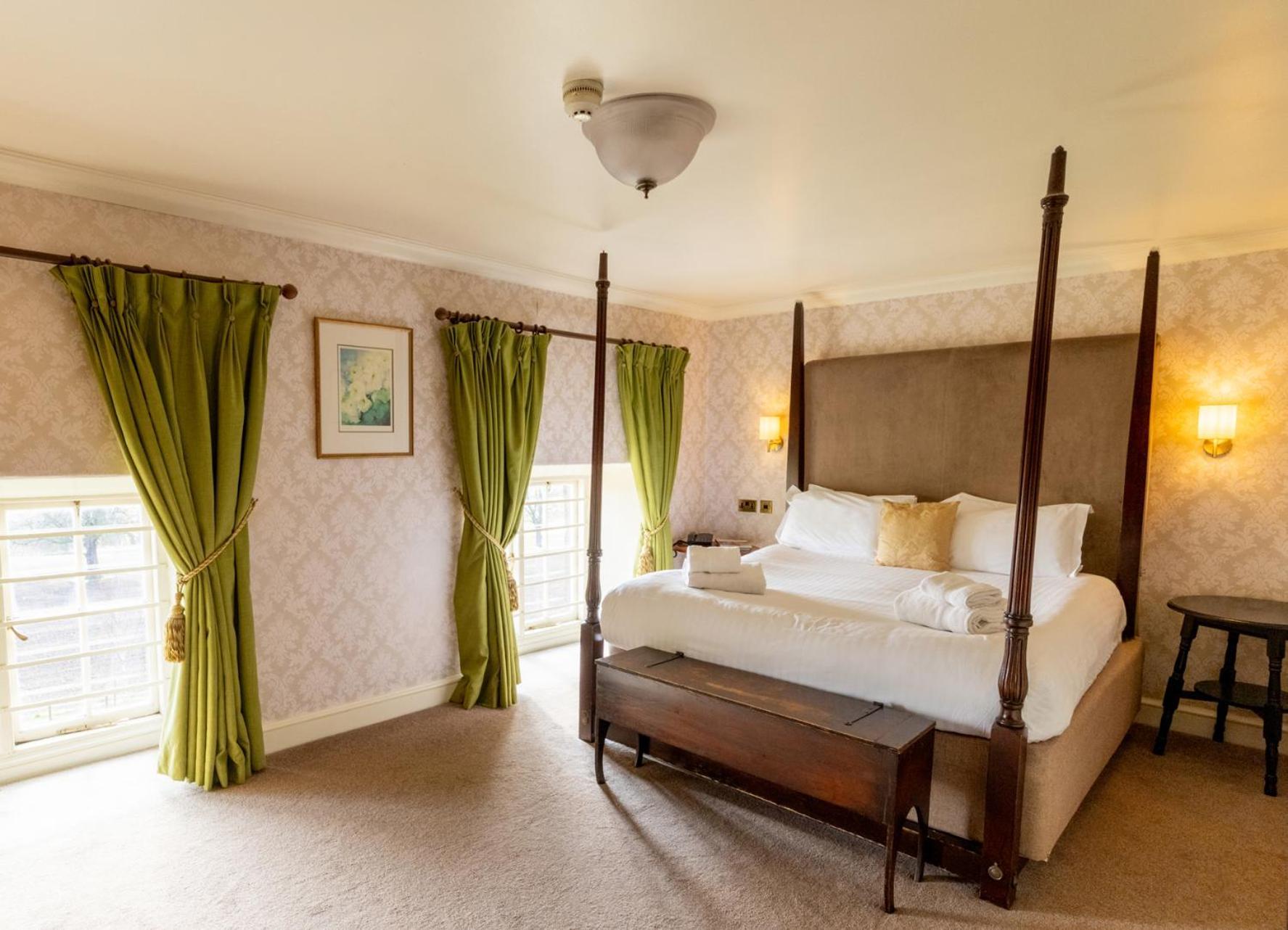 Hazlewood Castle & Spa Tadcaster Buitenkant foto