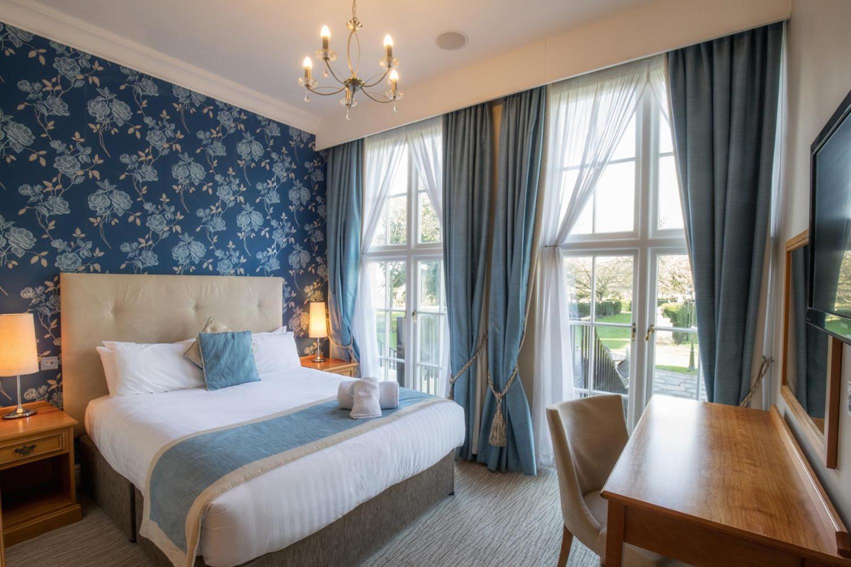 Hazlewood Castle & Spa Tadcaster Buitenkant foto